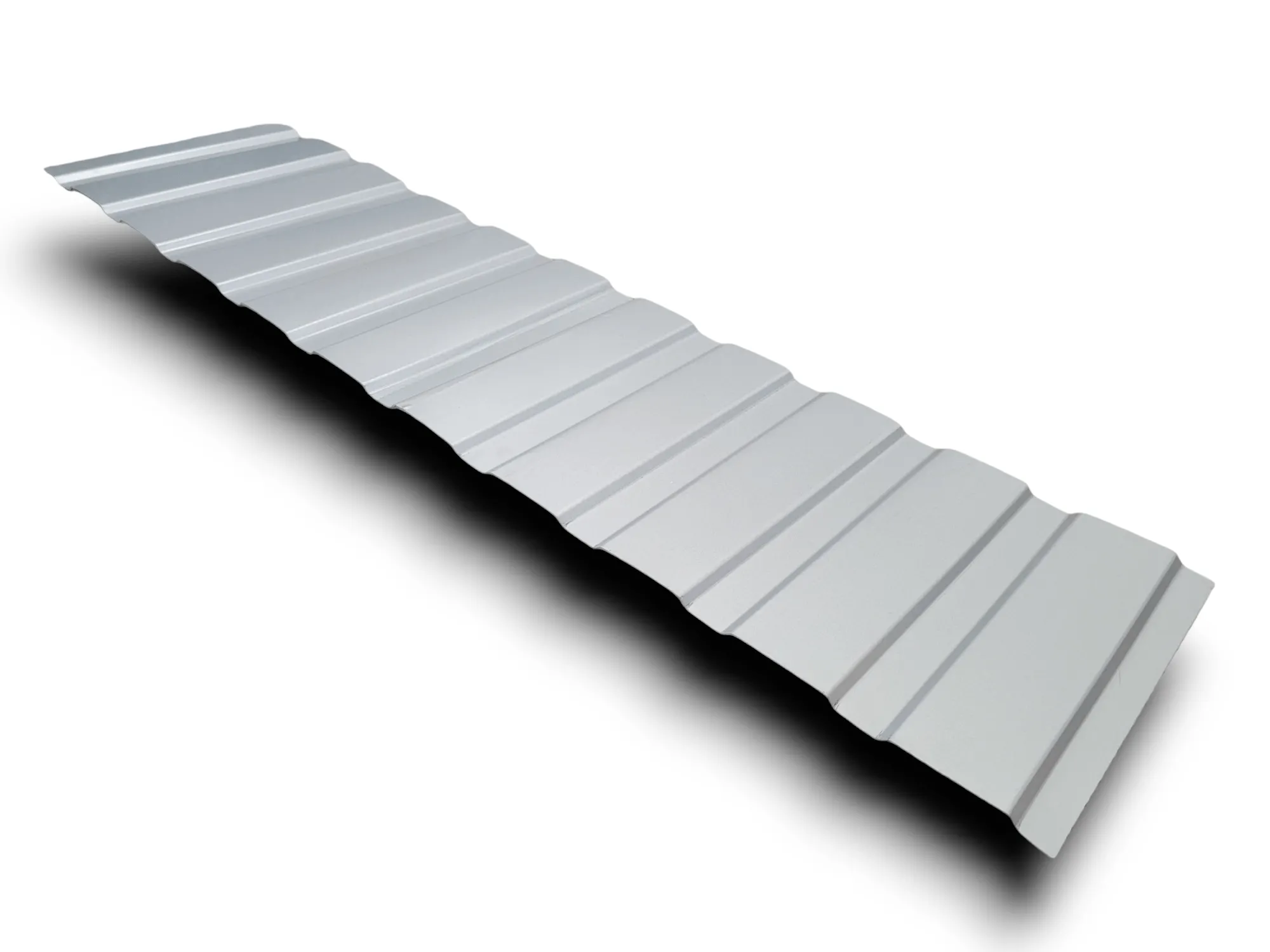 Lamiera grecata color alluminio RAL 9006 per garage e tettoie